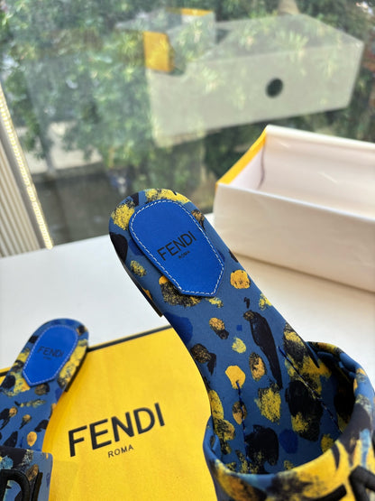 FEN  Slippers  2 Color's Woman