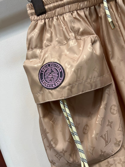LU  Woman Shorts pants