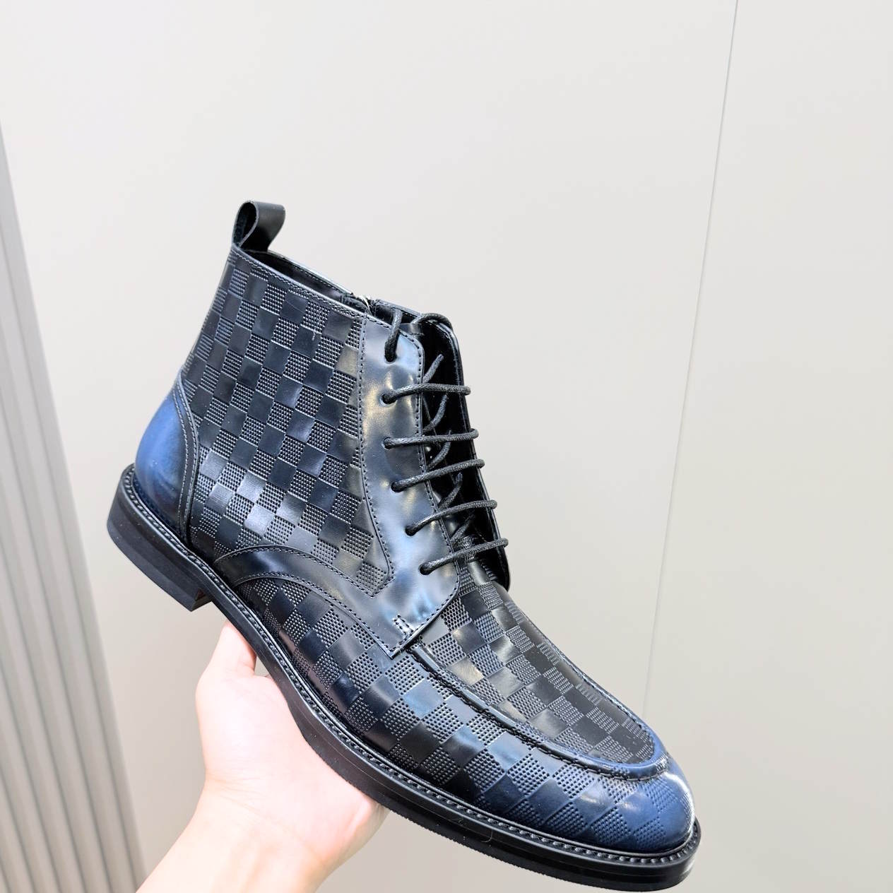 LU  Shoes boots Man