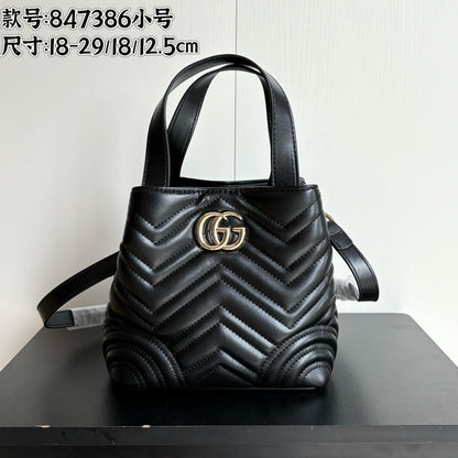 GU Betty  bag  2 Color's  2 Size's