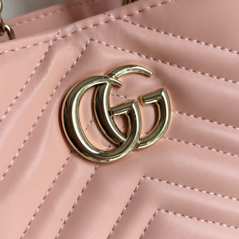 GU Betty  bag  2 Color's  2 Size's