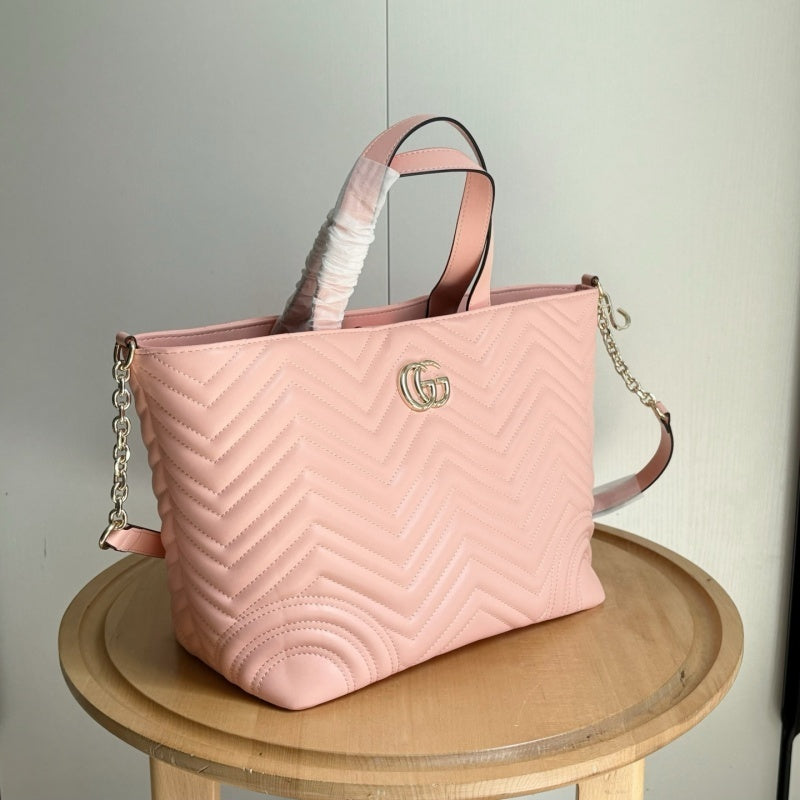 GU Betty  bag  2 Color's  2 Size's