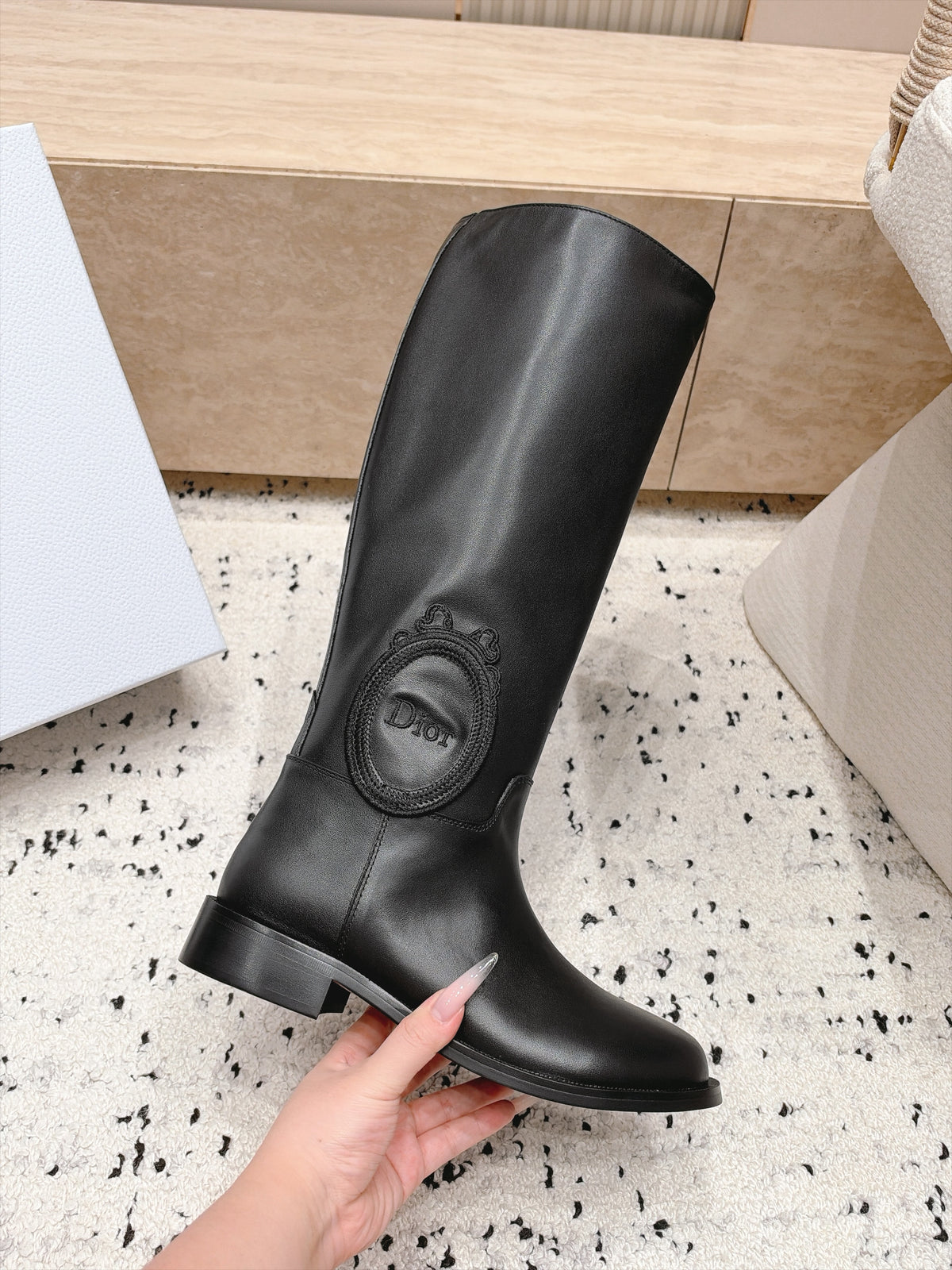CHD Boots Woman High Medalion