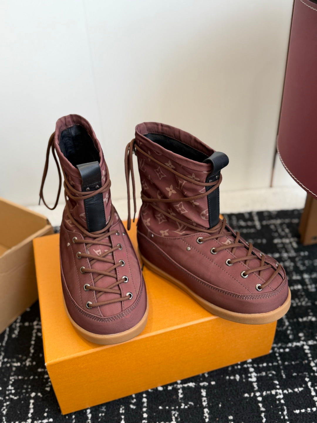LU Puffer Boots Woman Low 2 Color's 42