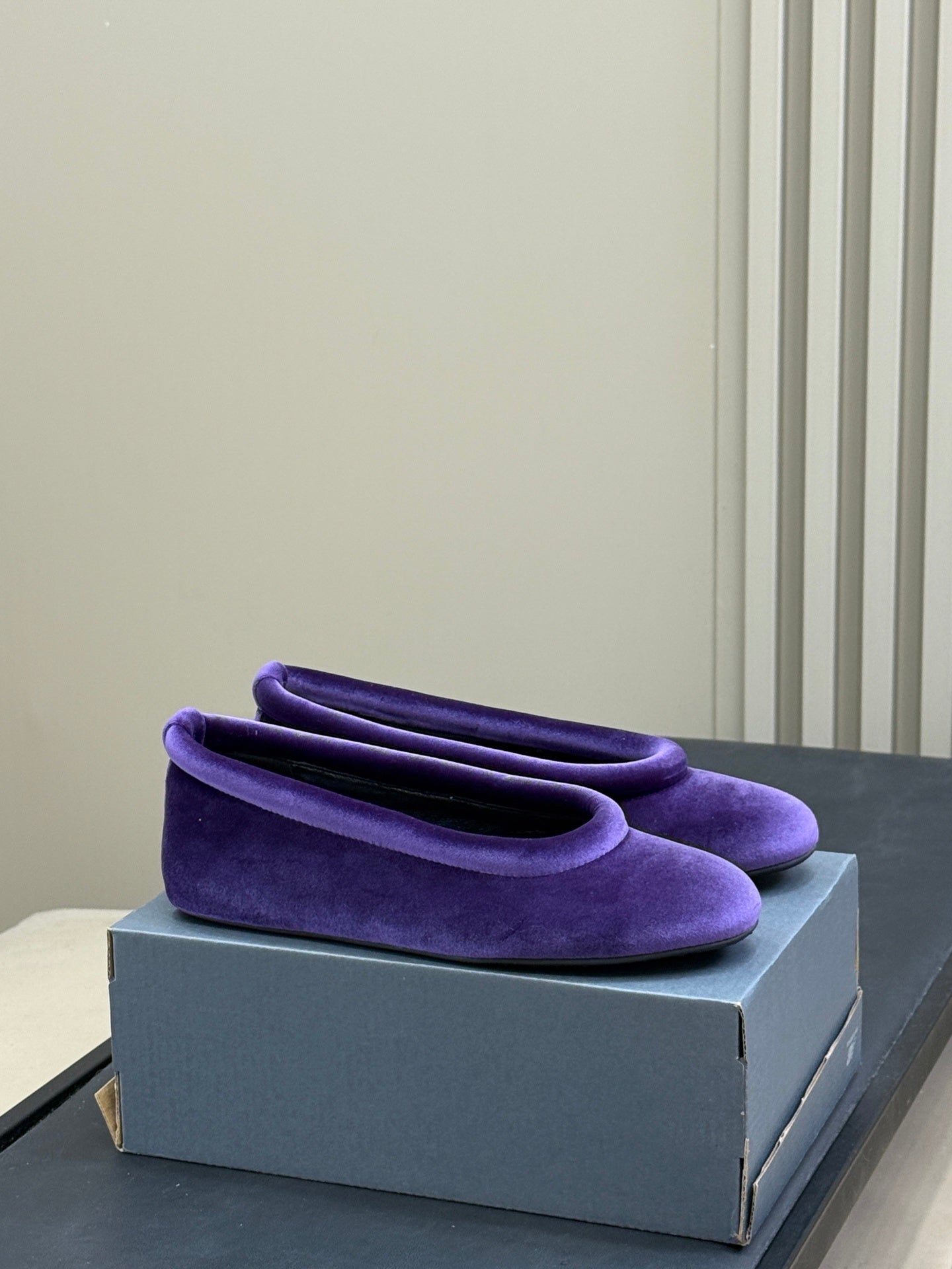AL1A  Woman Shoes 3 Color's Flat