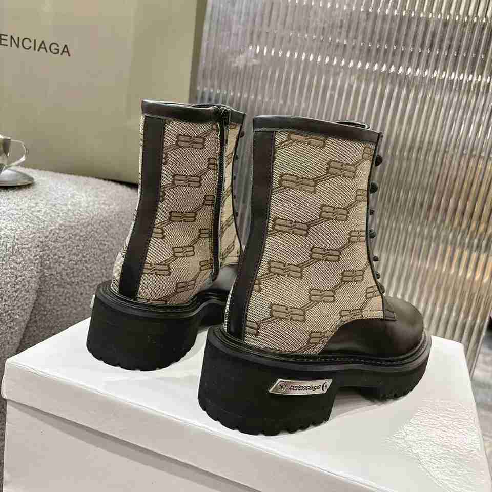 SNBAL  Boots