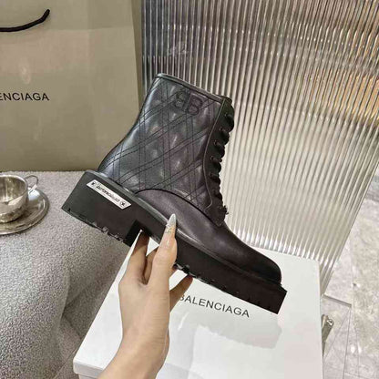 SNBAL  Boots