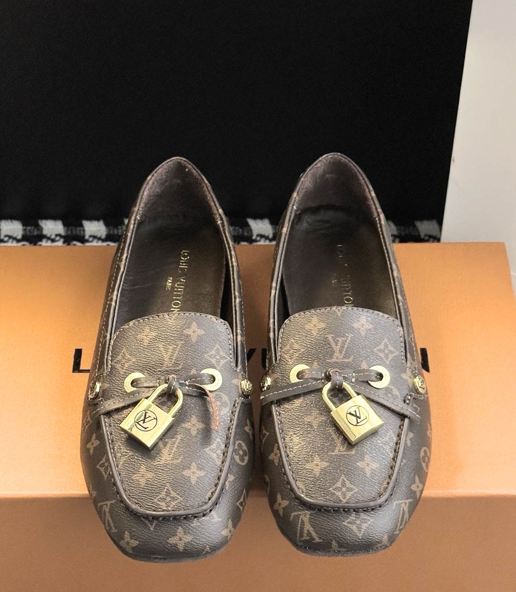 LU  Shoes flat  Woman