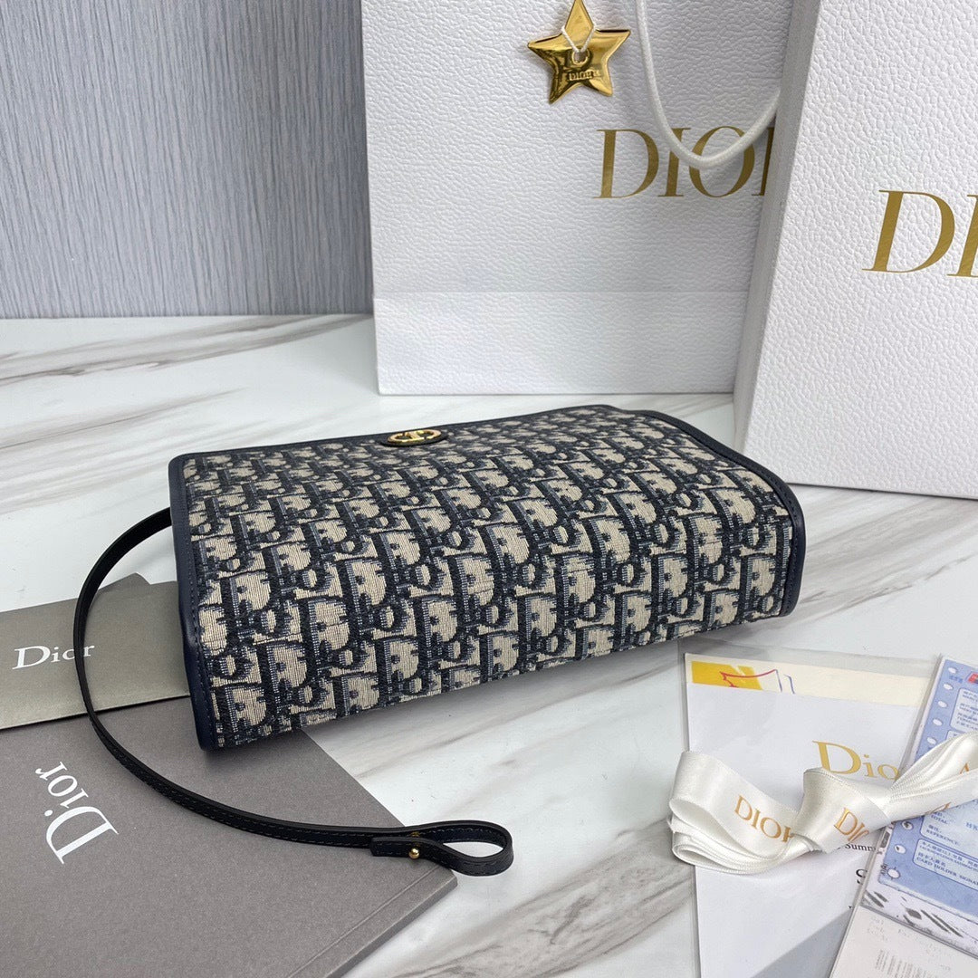 CHD  Clutch  Bag  2 Color 's 26 cm