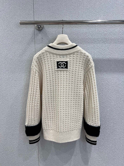 CHL Sweater Woman 2 Color's