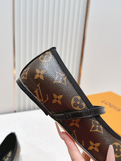 LU Shoes Woman
