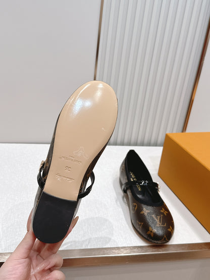 LU Shoes Woman
