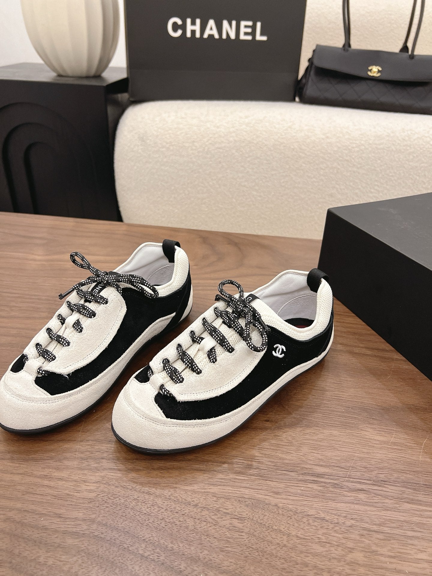 CHL  Sneakers Woman 2 Color's