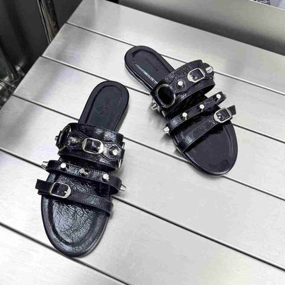 SNBAL  Slippers 2 Color's Woman