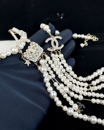 CHL Fashion Necklace