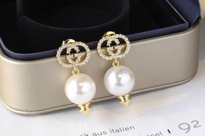 GU  Fashion Earrings