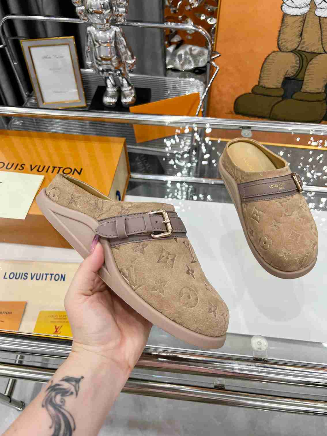 LU  Mule Shoes Woman 5 Color's