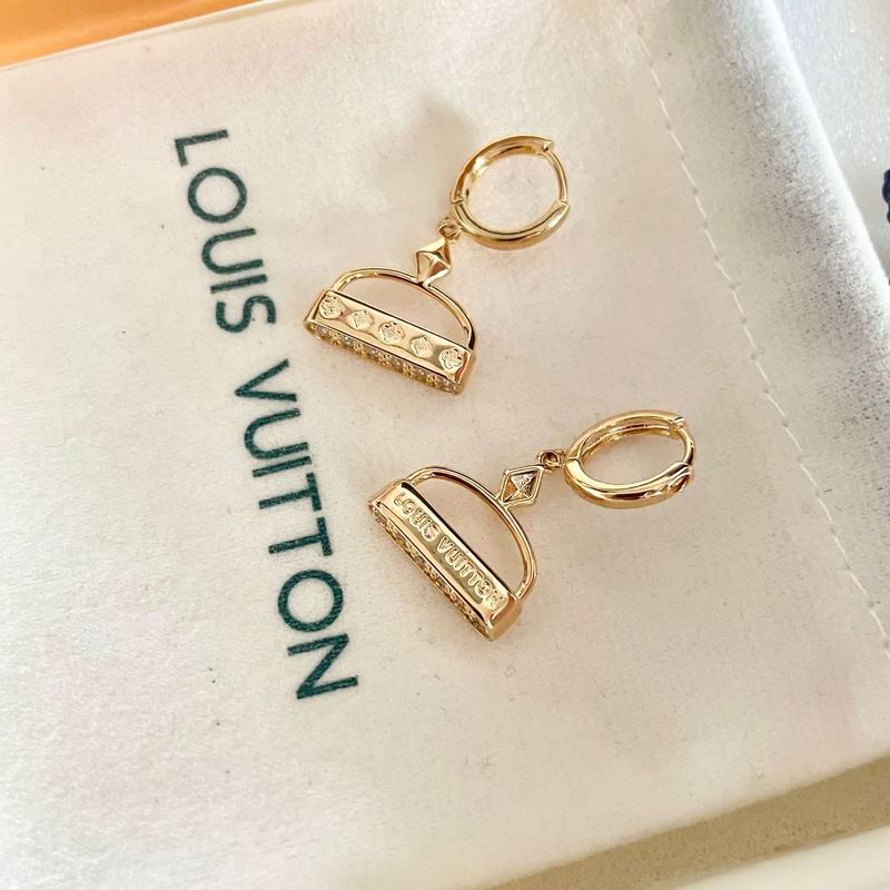 LU Fashion earrings