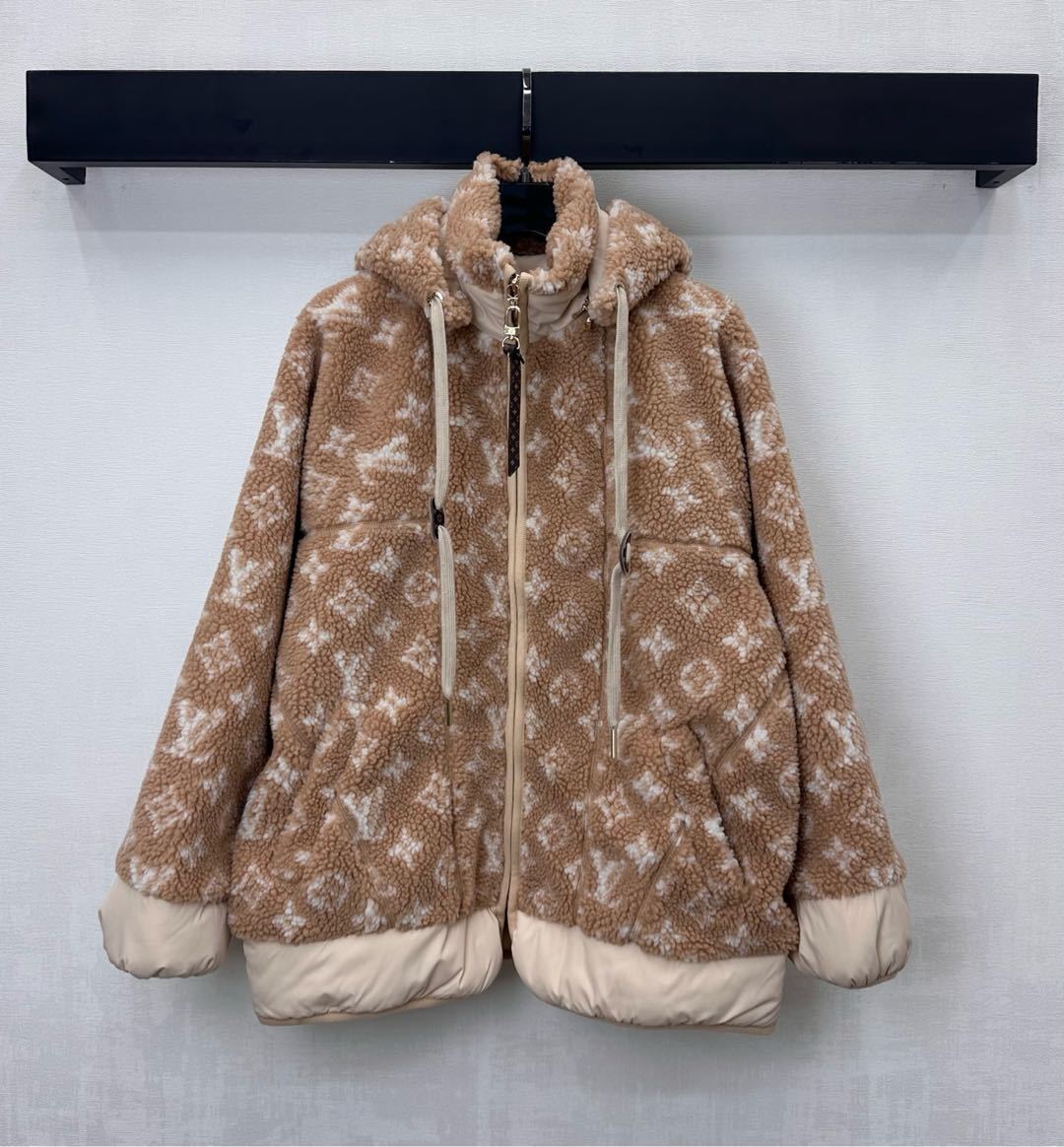 LU Monogram Fleece Hooded Jacket Woman