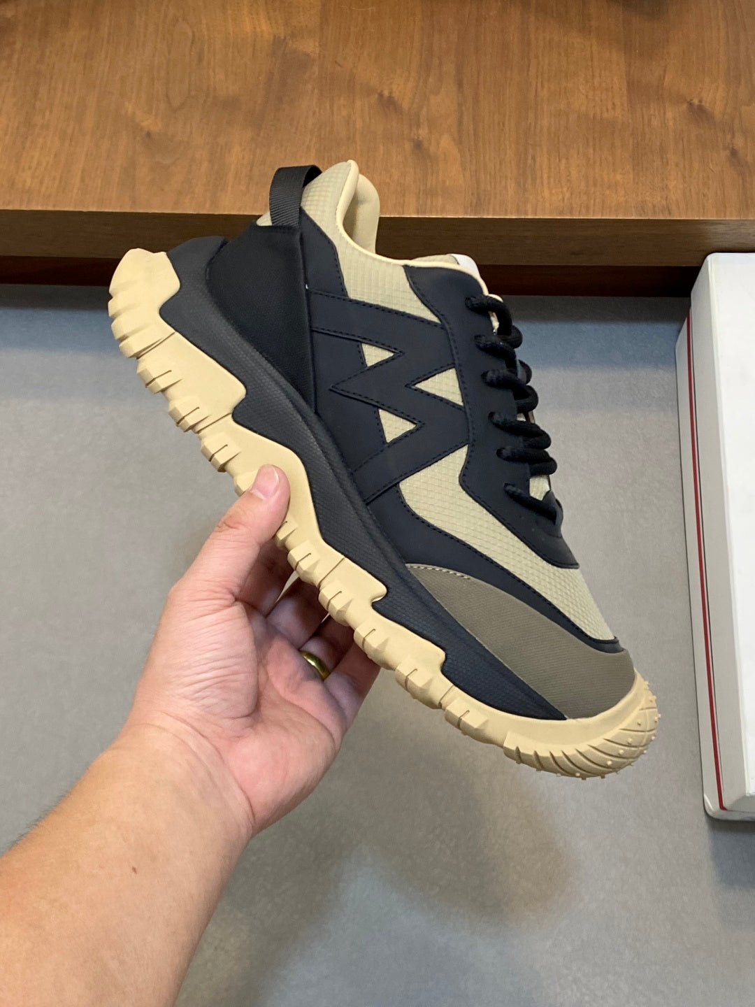 MONCR  Sneakers Runner Man Size