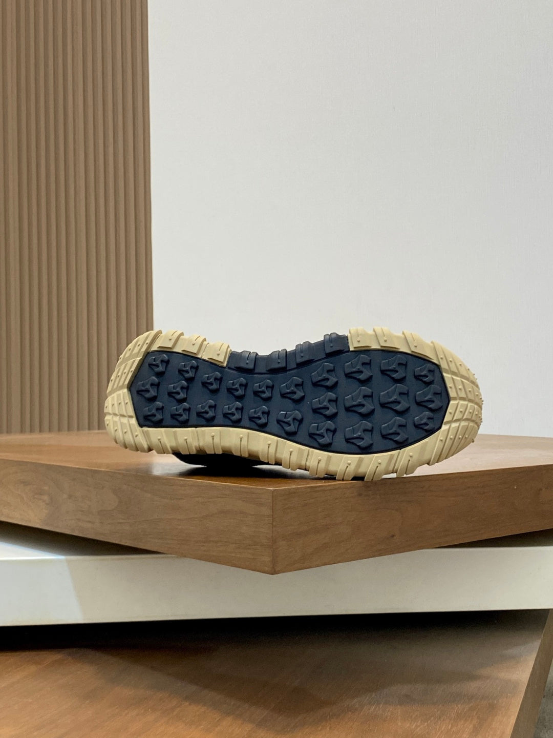 MONCR  Sneakers Runner Man Size