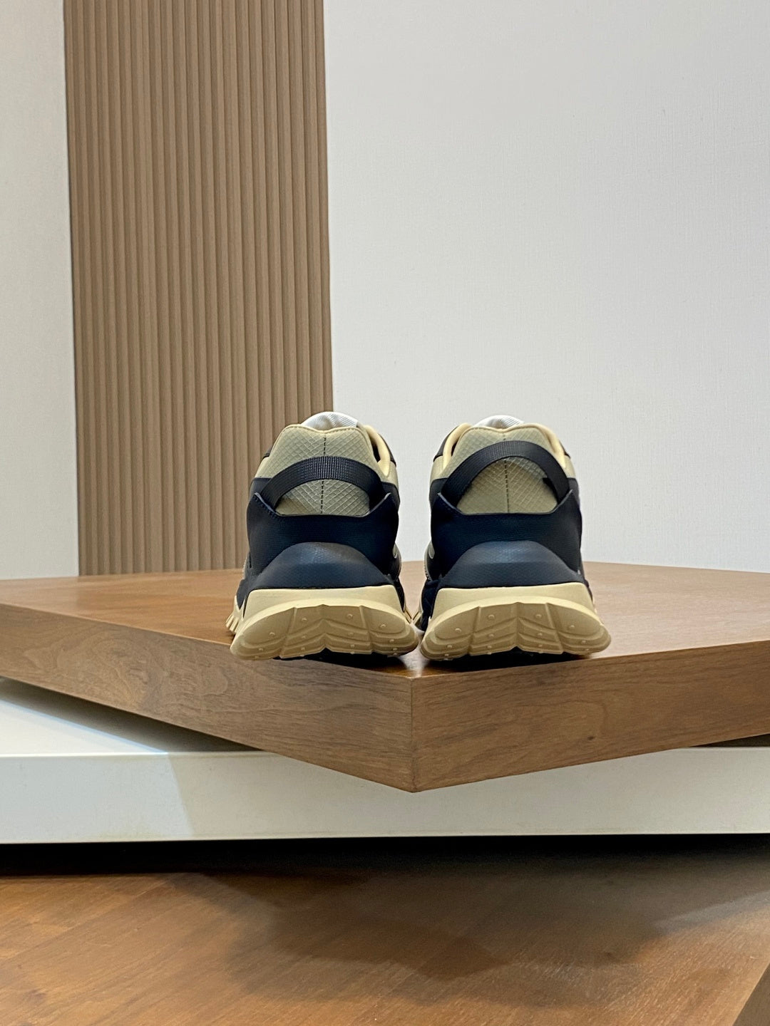 MONCR  Sneakers Runner Man Size