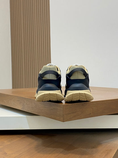 MONCR  Sneakers Runner Man Size