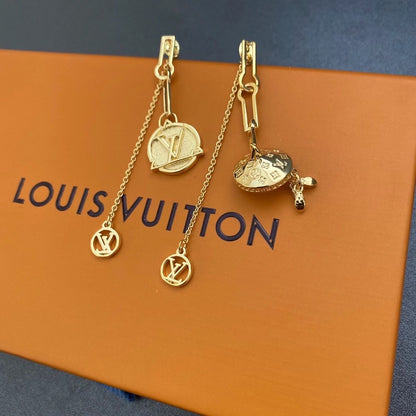 LU Fashion earrings  SALE-min order required