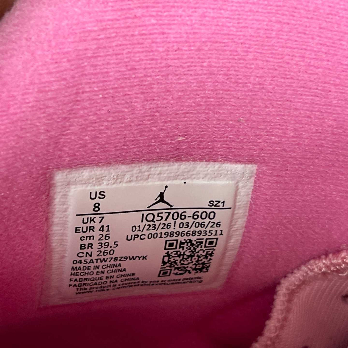 N*ke X Jorda 6 Retro Awake NY Playful Pink sneakers