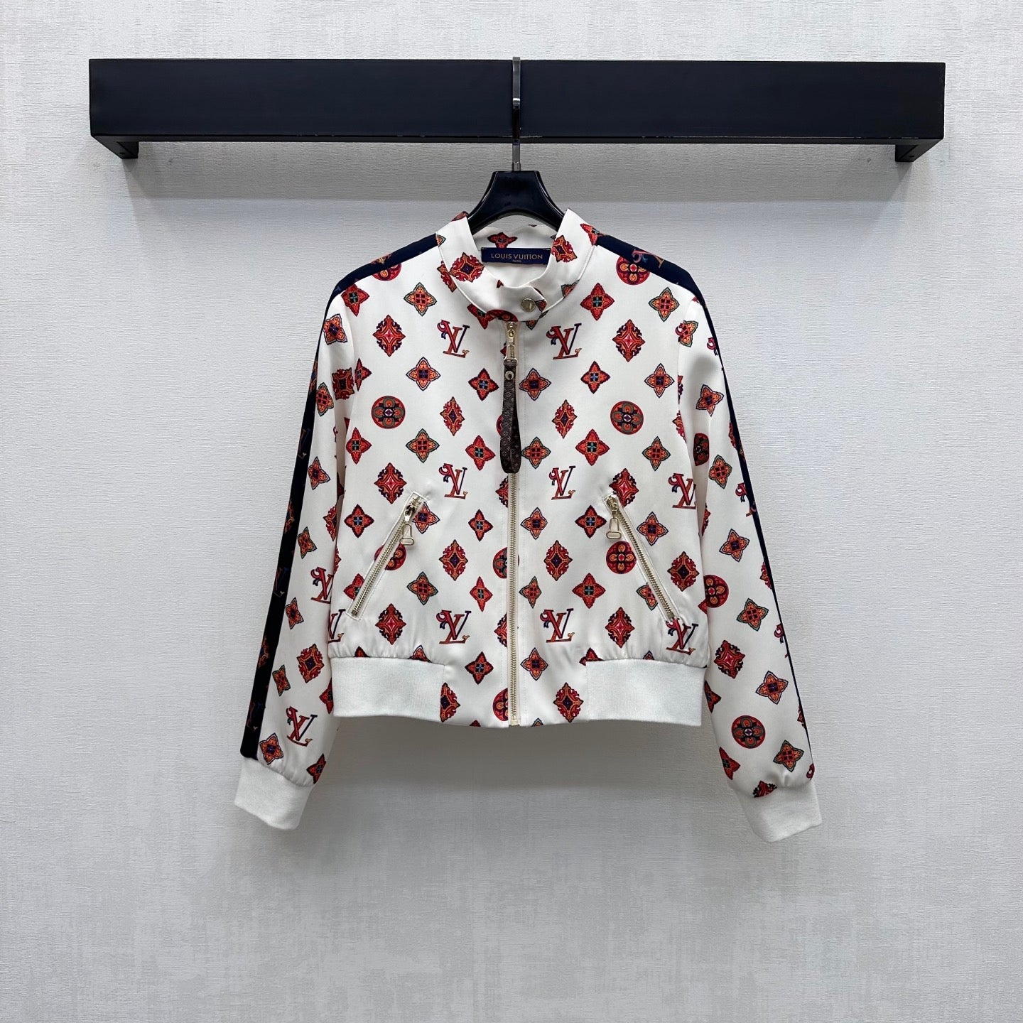 LU Woman  Jacket 2 Color's