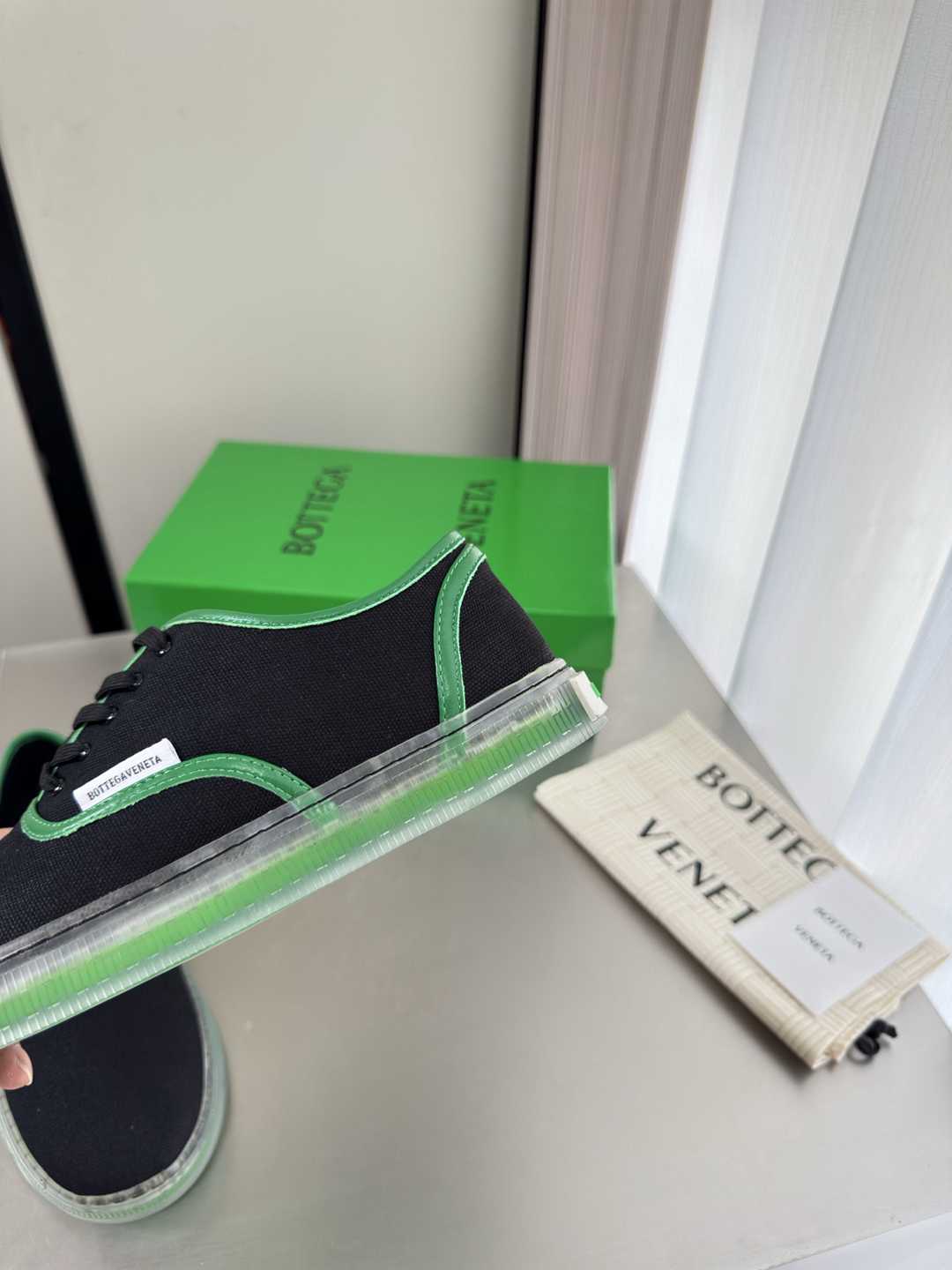 BOT VENET Sneakers  Man Size 3 Color's