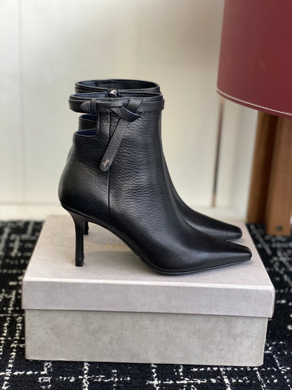 CHU Woman Boots Heels 42