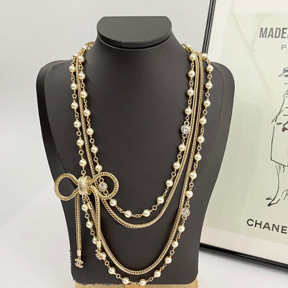 CHL Fashion Necklace