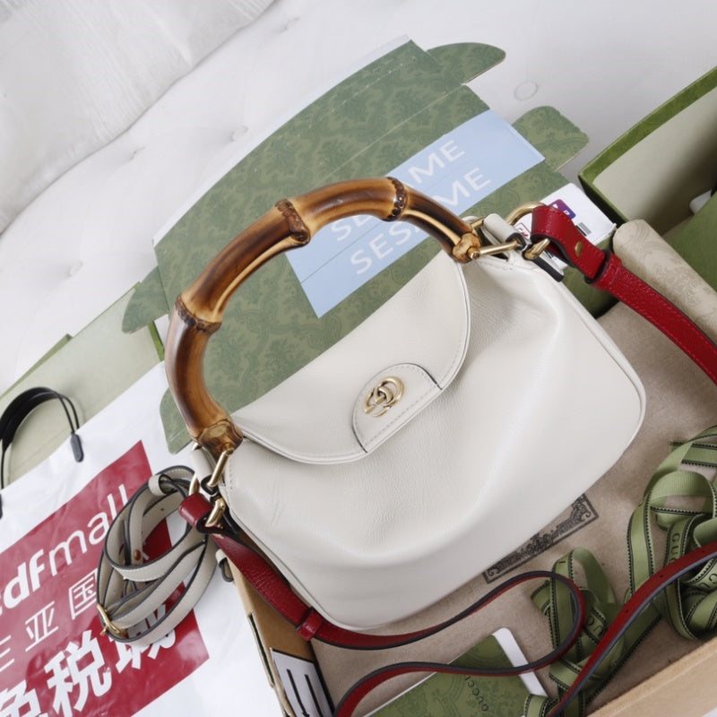 GU  bag  3 Color's 24 cm