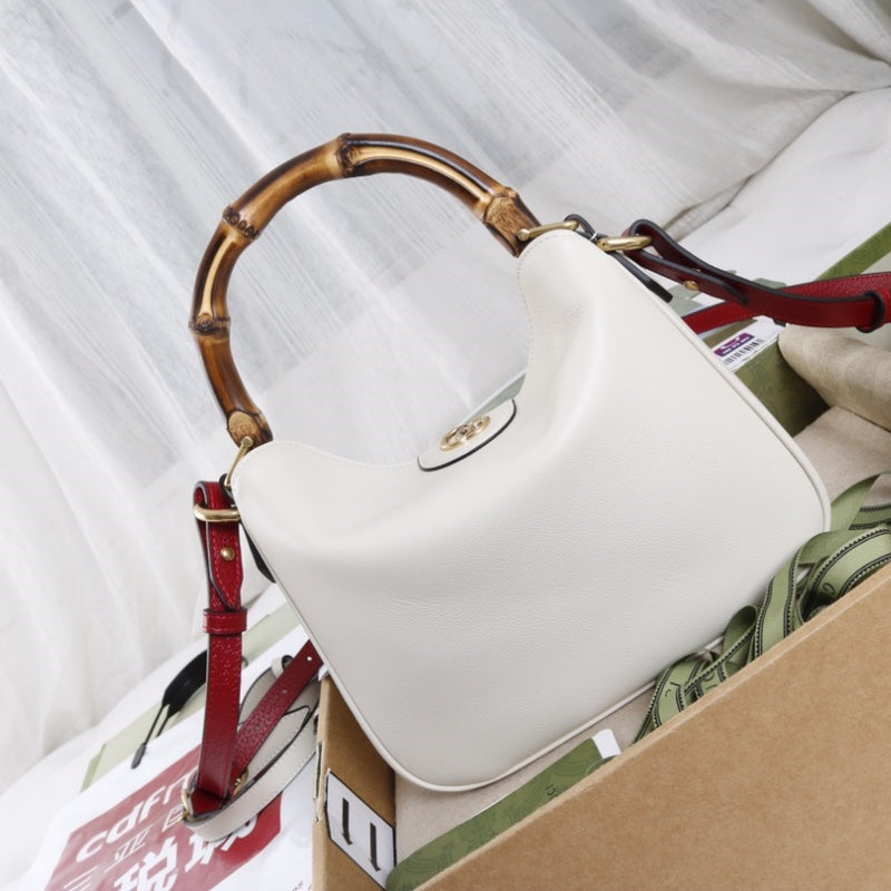 GU  bag  3 Color's 24 cm