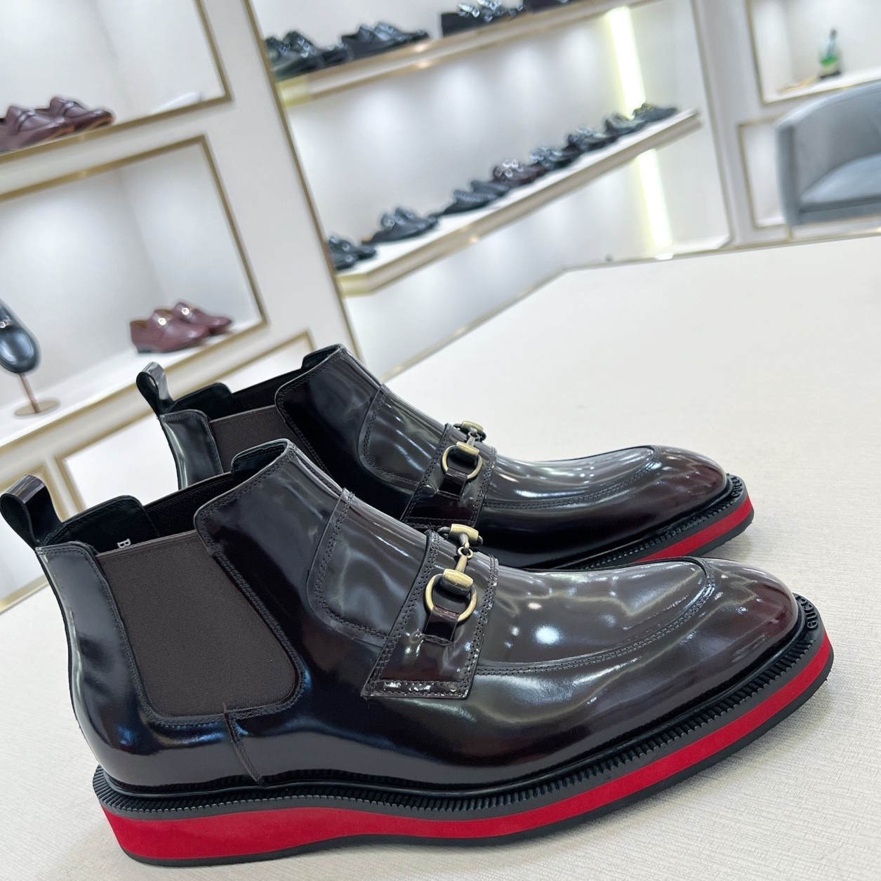 GU  Shoes Boots Man 46