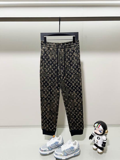LU Sport Suits   Man
