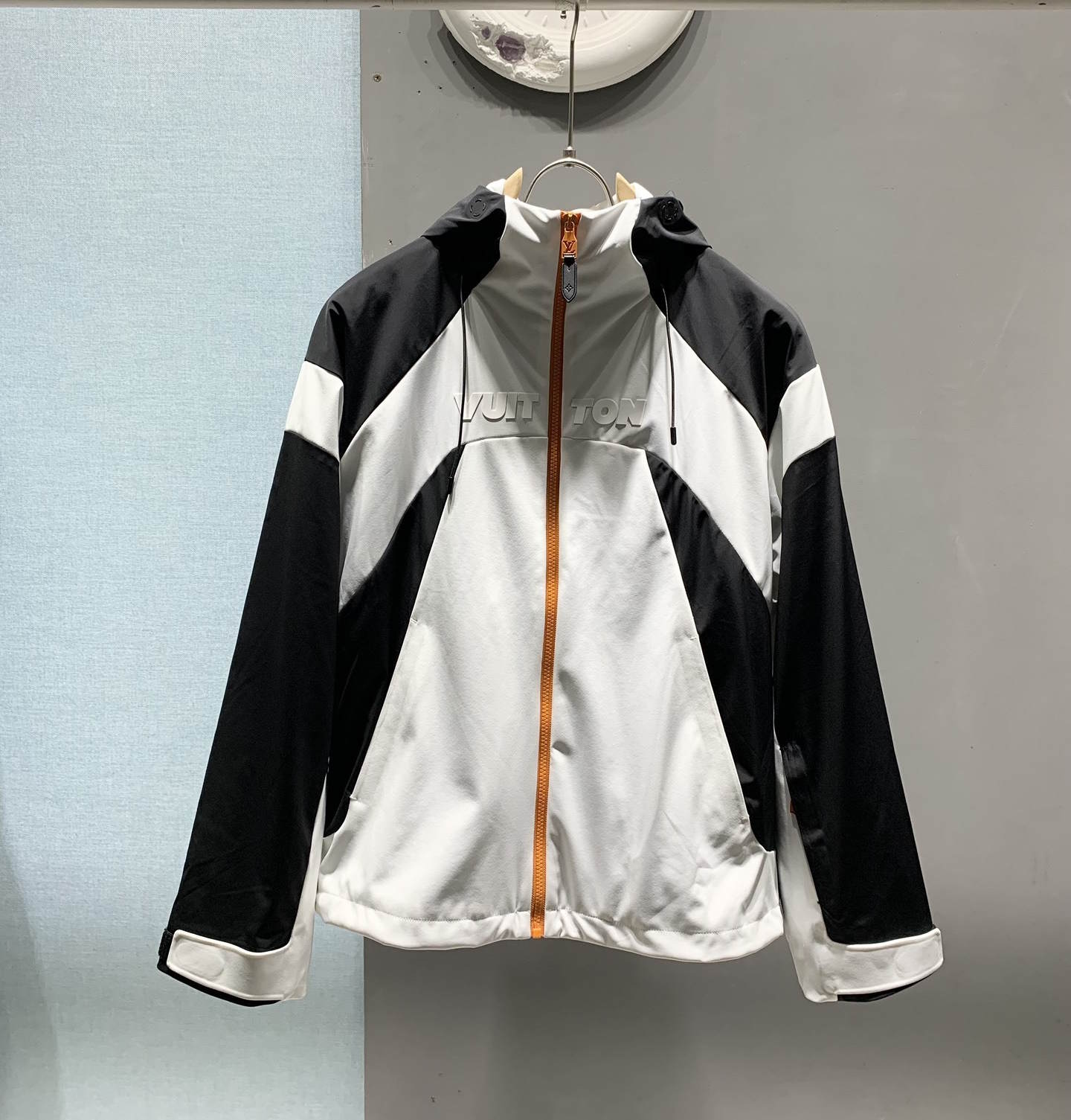 LU sport Jacket  Man Ioff