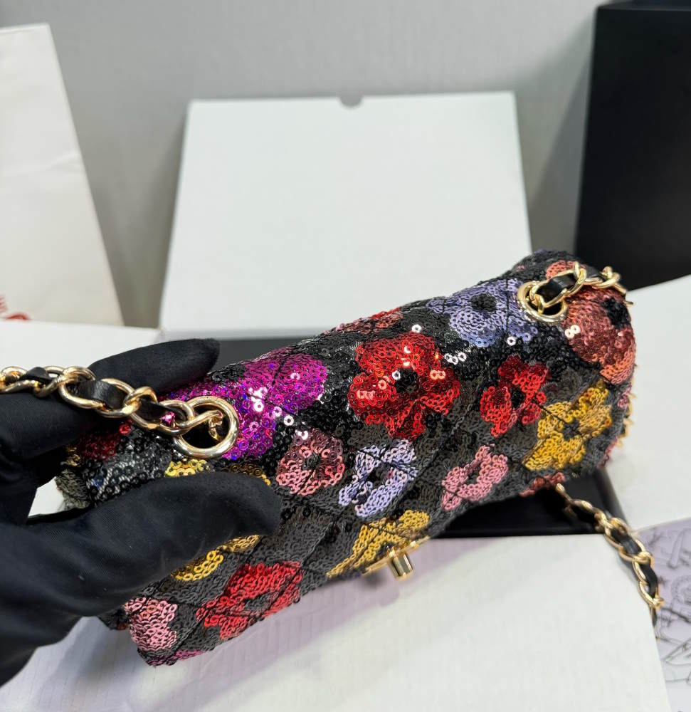 CHL Sequin  bag 20 cm