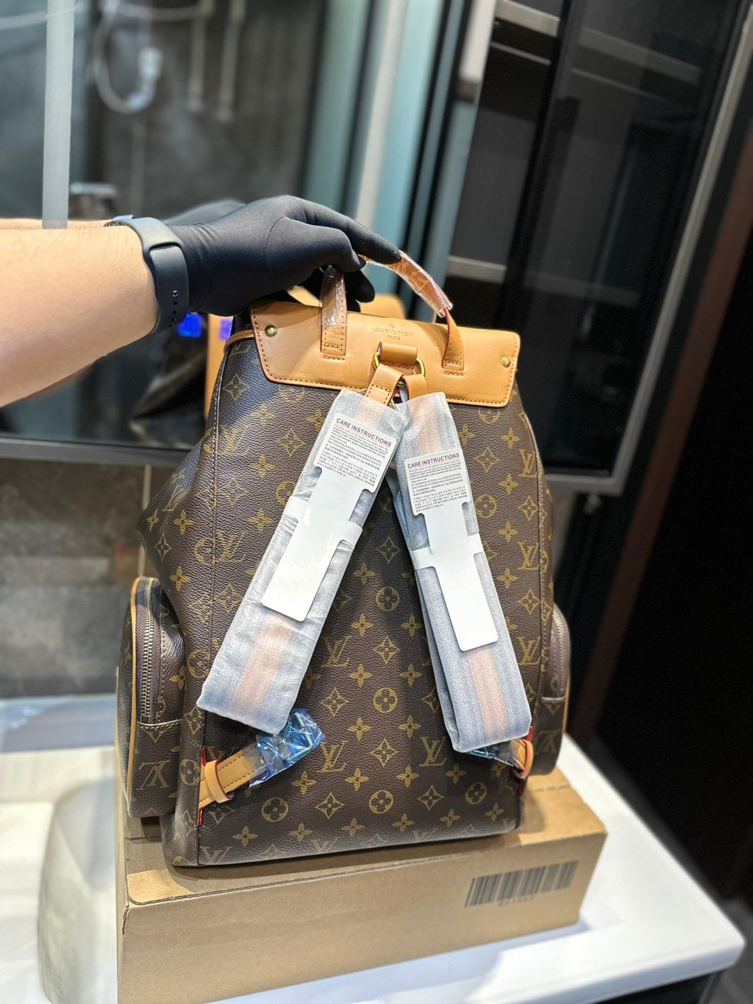 LU  Backpack   Monogram 44 cm