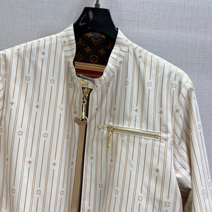 LU Reversible Never full Bomber Jacket