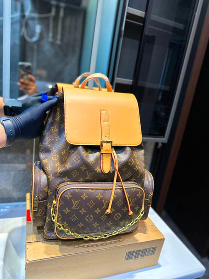 LU  Backpack   Monogram 44 cm