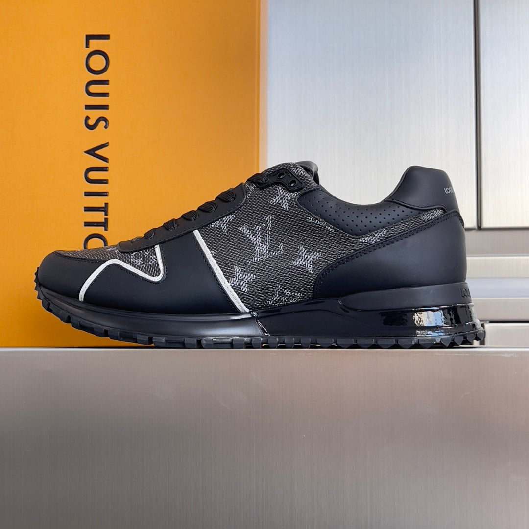 LU runner  Sneakers