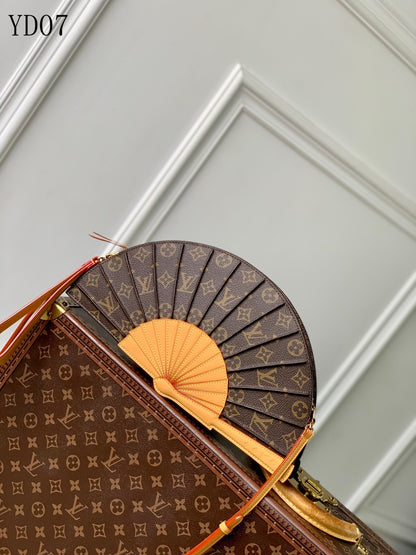 LU Fan Bag 37cm