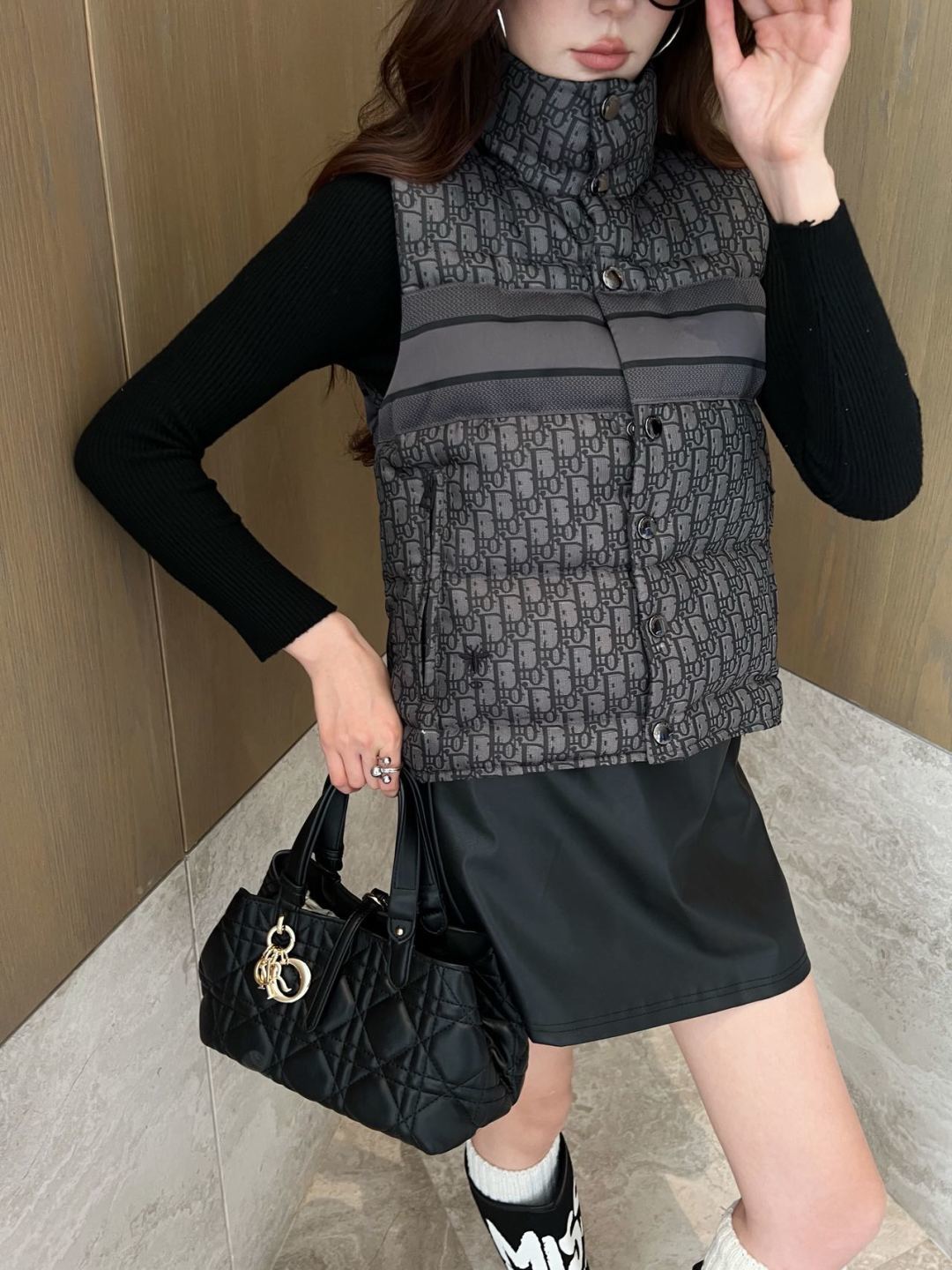 CHD  Woman Vest Jacket 2 Color's  GD
