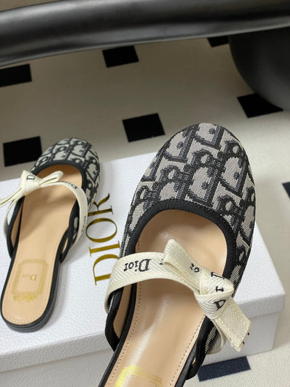 CHD  Mule  slippers Woman