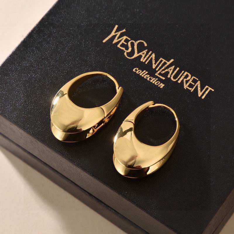 Y L  Fashion Earrings