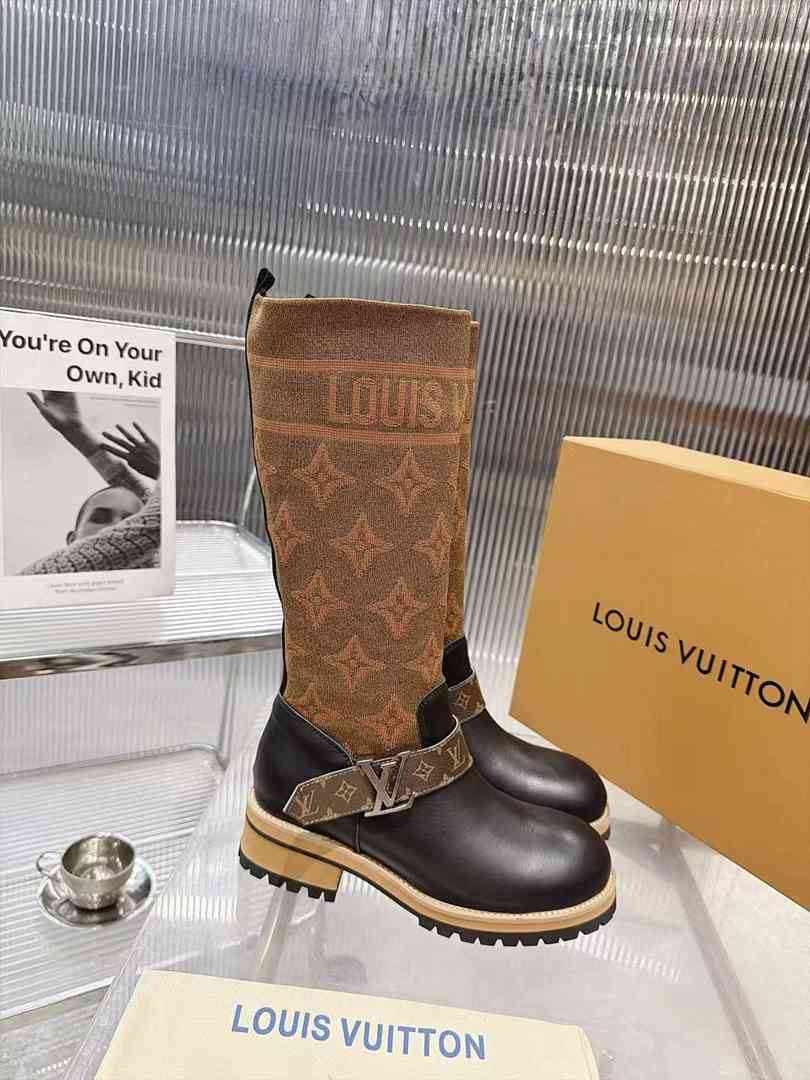 LU Boots Woman