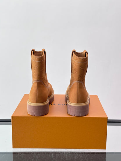LU Man Cowboy Boots  Man 2 Color's 46