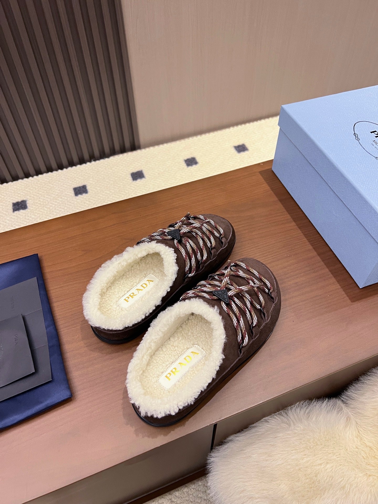 PRD Mule Shearling sandal 3 Color's